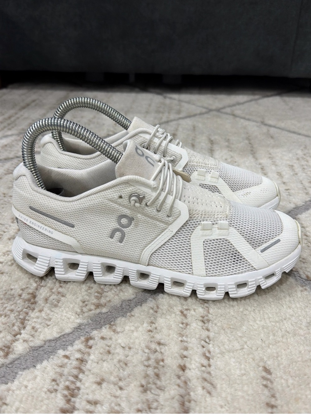 On Cloud 5 Women's Size 5 Undyed White Athletic Running Shoes Comfort Sneakers